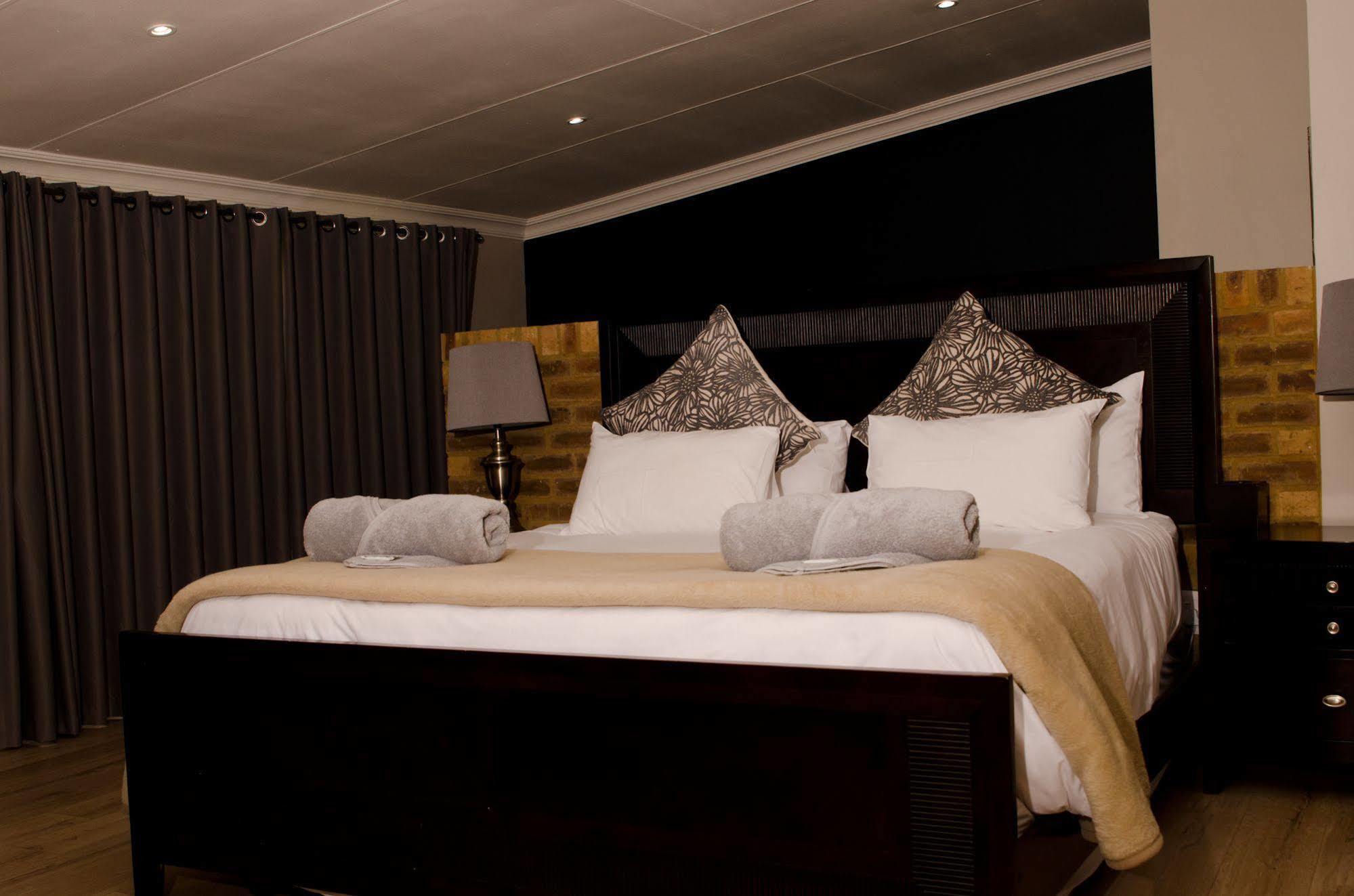 Hotel @ Secunda Dış mekan fotoğraf