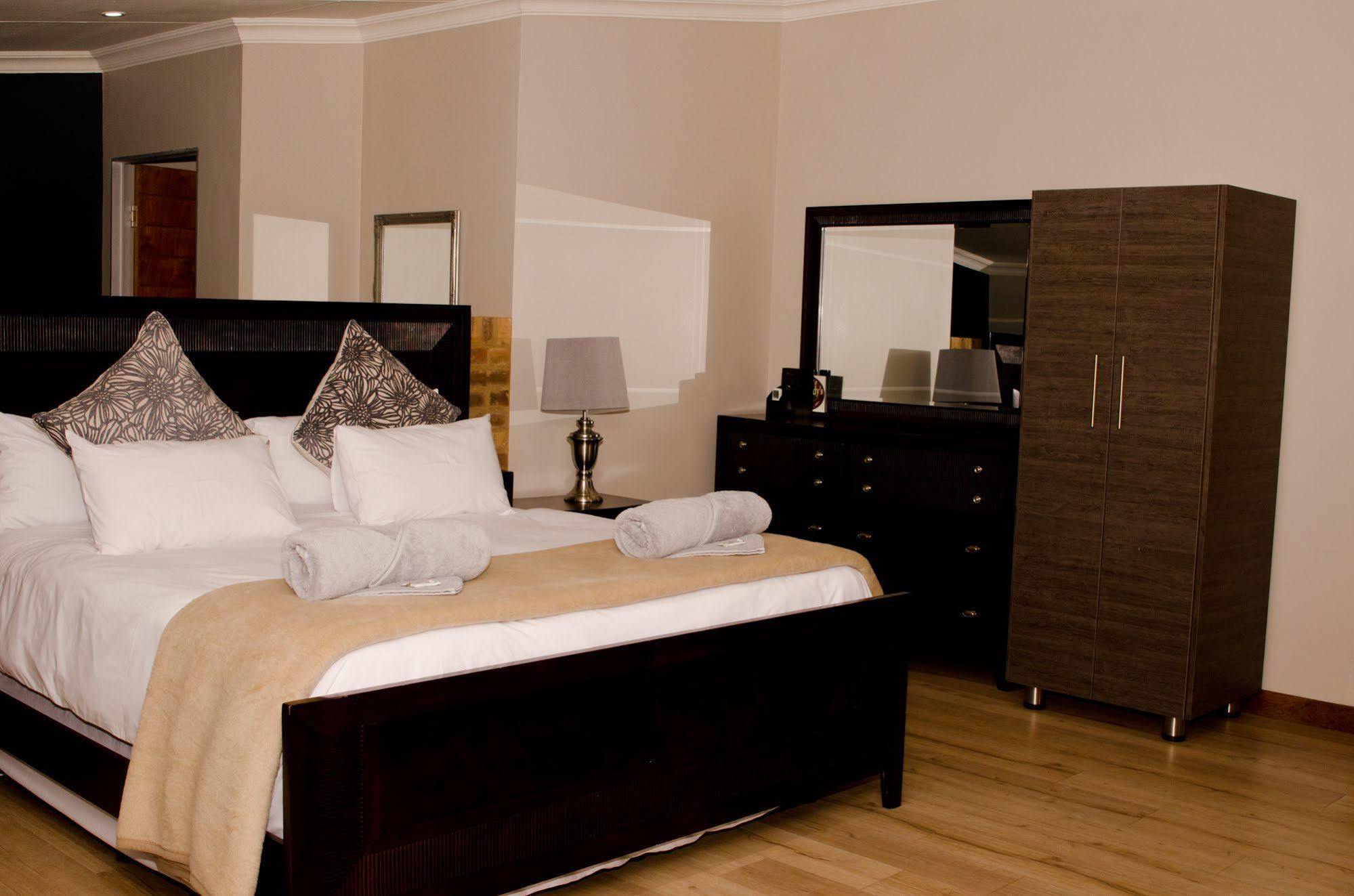 Hotel @ Secunda Dış mekan fotoğraf