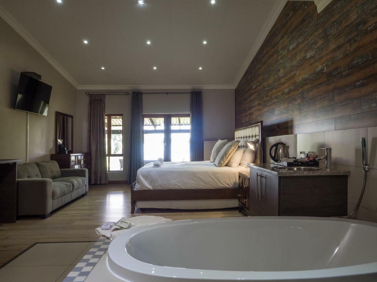 Hotel @ Secunda Dış mekan fotoğraf