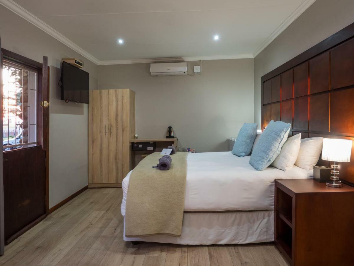Hotel @ Secunda Dış mekan fotoğraf