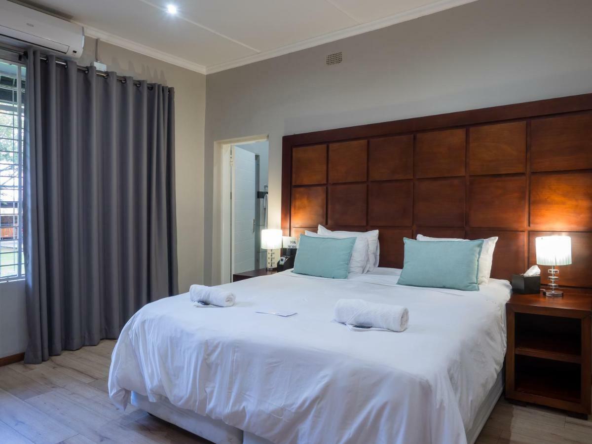 Hotel @ Secunda Dış mekan fotoğraf